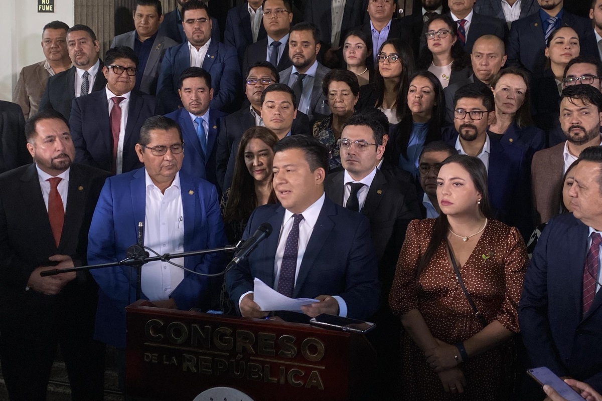 Adim Maldonado e Inés Castillo la expulsión es ilegal y nos