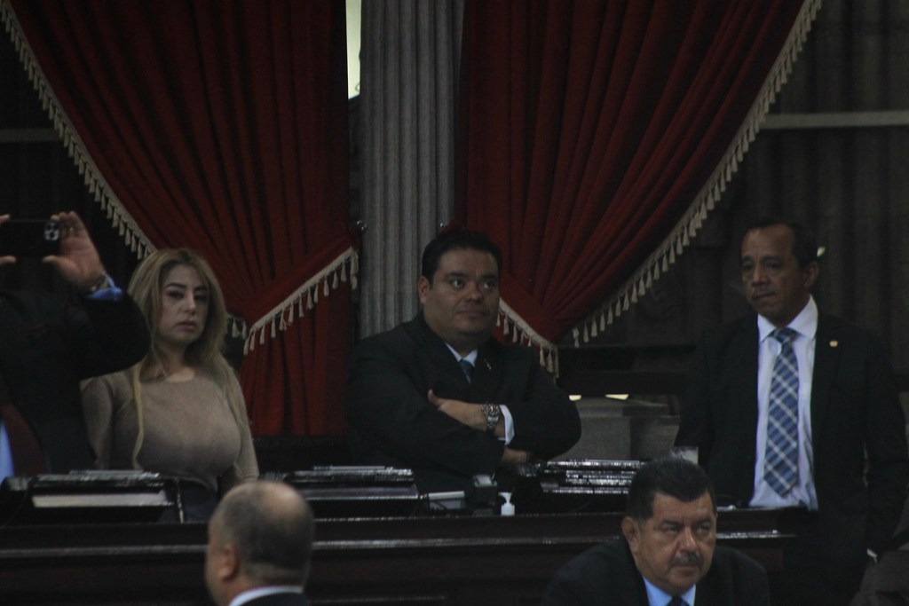 Allan Rodríguez de Vamos mostró molestia por los cuestionamientos de no haber aprobado la iniciativa en el gobierno anterior. Foto: José Orozco/La Hora