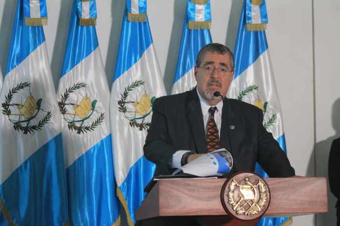 El presidente Bernardo Arévalo contará con un equipo que lo asesorará en temas municipales. Foto: La Hora/José Orozco