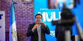 Julio Héctor Estrada llegará al Congreso por el partido CABAL, ya que ocupó la casilla 1 en el Listado Nacional. Foto: CABAL Facebook