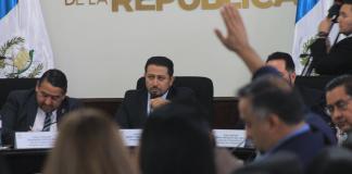 El presidente del Congreso, Nery Ramos, convocó a una reunión de jefes de bloque extraordinaria a las 16 horas del miércoles 31 de enero.