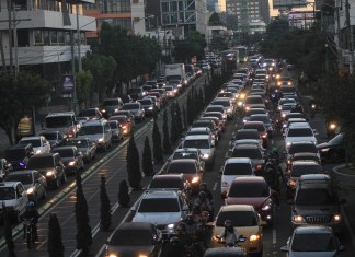 Según el vocero de la PMT de Guatemala, se tiene contemplado que este año haya 1 millón 200 mil carros por día en las calles de la capital. Foto: José Orozco/La Hora