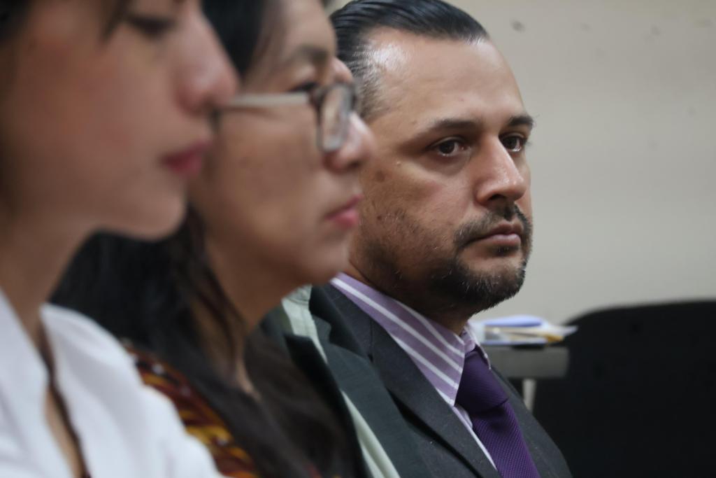 El fiscal Marlon Ordóñez consiguió la sentencia máxima por el femicidio de Luz María en 2022. Foto: María José Bonilla / La Hora.