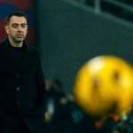 El entrenador del Barcelona Xavi Hernandez reacciona durante el encuentro de la liga española ante el Villarreal el sábado 27 de enero del 2024. Foto: Joan Monfort-AP/La Hora
