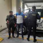 Melvin Hilario Estrada Flores de 35 años, alias “Layo”, fue detenido por una orden de extradición girada en su contra por EE. UU. Foto: PNC/La Hora