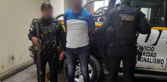 Melvin Hilario Estrada Flores de 35 años, alias “Layo”, fue detenido por una orden de extradición girada en su contra por EE. UU. Foto: PNC/La Hora