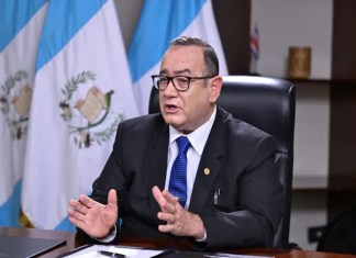 El presidente visitará la sede de la OEA, como lo solicitó en diciembre pasado, aunque la Secretaría de Comunicación Social no ha oficializado el motivo. Foto La Hora / Gobierno de Guatemala.