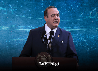 Diseño: Roberto Altán