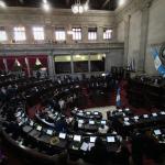 Los diputados pasaron más de dos horas discutiendo temas sociales, los cuales llevaban años en archivo. Foto: José Orozco