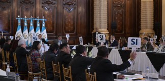 Primera reunión del Consejo Nacional de Desarrollo Urbano y Rural (Conadur) durante el gobierno de Bernardo Arévalo. Foto: Gobierno de Guatemala