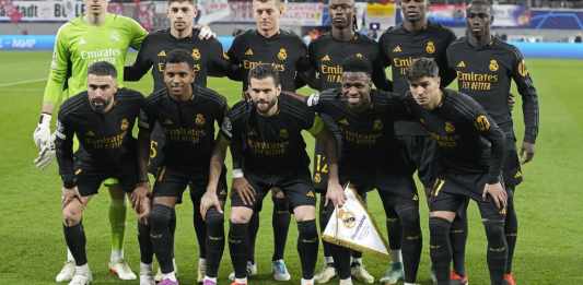 El Real Madrid posa para la foto antes de un partido de la Liga de Campeones ante el Leipzig, el martes 13 de febrero de 2024 Foto: Matthias Schrader-AP/La Hora