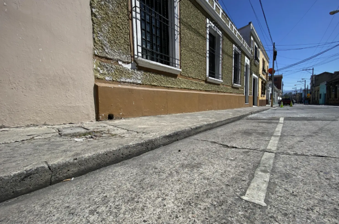 La Municipalidad estableciÃ³ las tarifas para estacionarse en la vÃ­a pÃºblica. (Foto: archivo/La Hora)