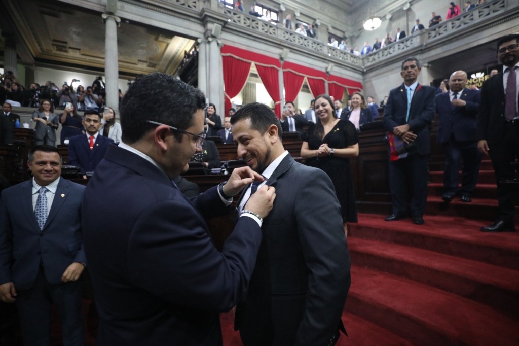 Foto CongresoRamos explica que la conducta y el compromiso de los diputados con cada uno de sus distritos permitirán ir reconquistando esa confianza.