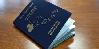 Las personas que quieran obtener su pasaporte deberán reagendar su cita para las fechas que habilitó migración. (Foto La Hora: Maria José Bonilla)