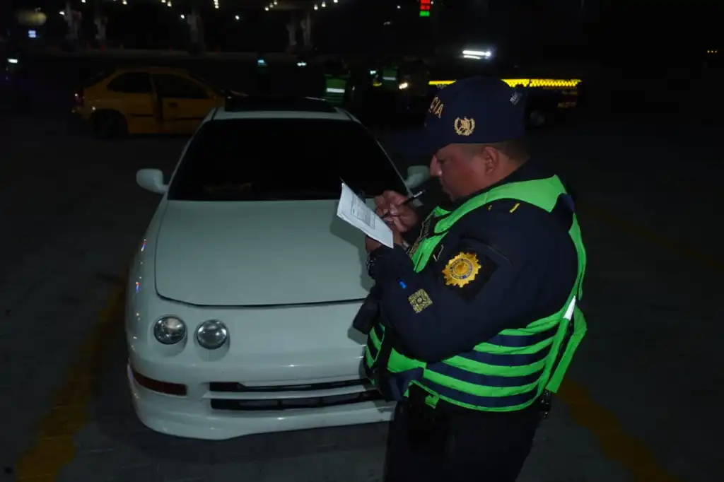 FOTO PNCEl Departamento de Tránsito de la PNC dio a conocer que emitió sanciones a pilotos.