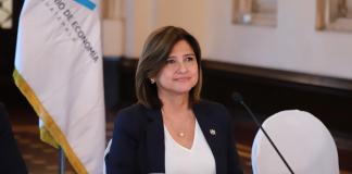La vicepresidenta Karin Herrera afirmó que el gobierno no tiene rencillas con la Fiscal General, Consuelo Porras. Foto: Gobierno de Guatemala