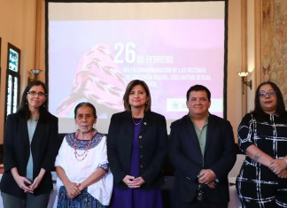 La vicepresidenta, Karin Herrera, participa en la conmemoración del octavo aniversario de la sentencia del caso Sepur Zarco. Foto: Gobierno de Guatemala