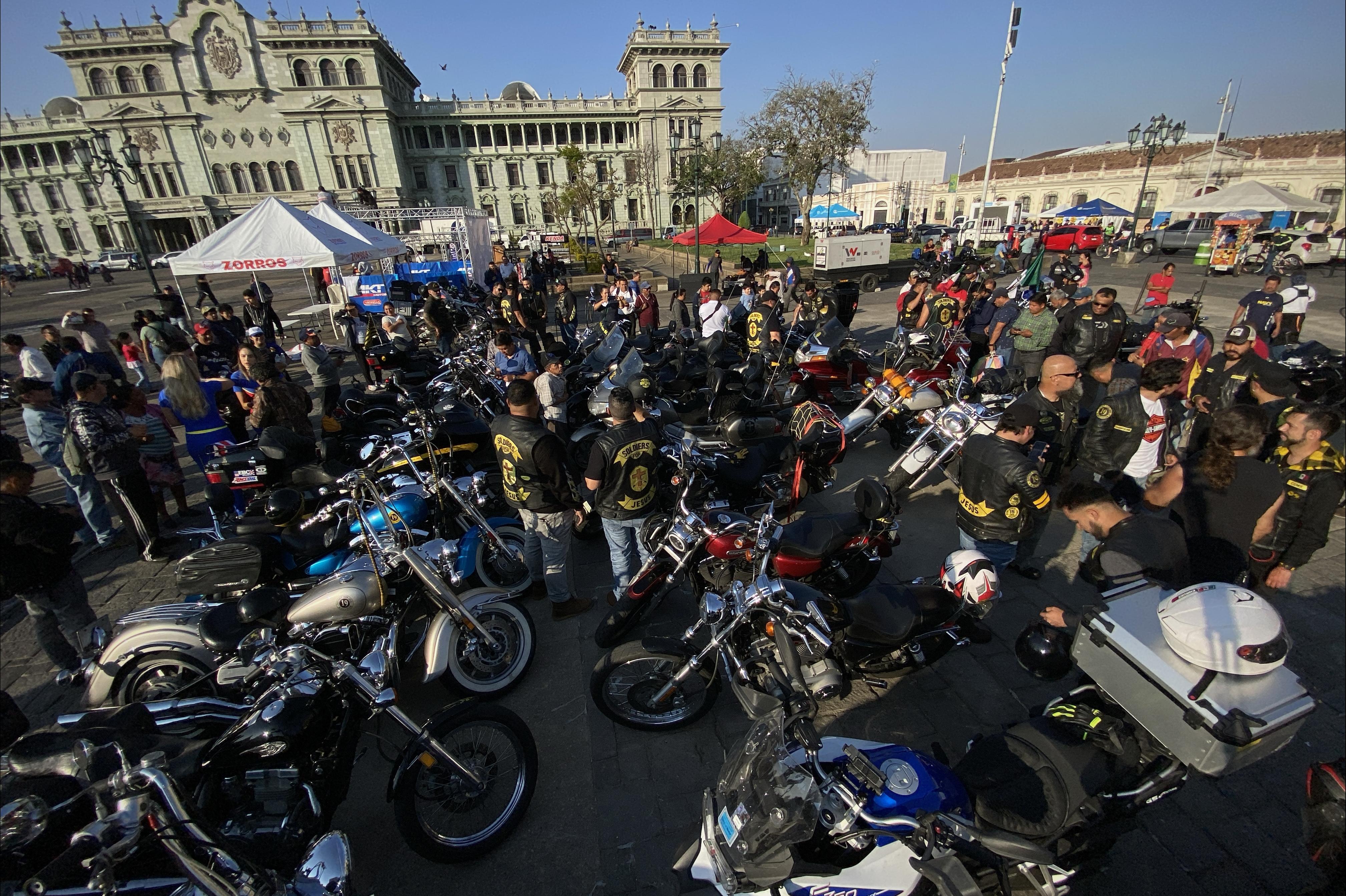 Comienzan a reunirse integrantes de la Caravana del Zorro La Hora