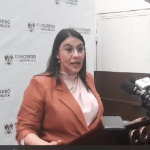 La expresidenta del Congreso, Shirley Rivera, fue apoyada por todas sus colegas diputadas, y aseguró que presentará una denuncia por el tema. Archivo La Hora
