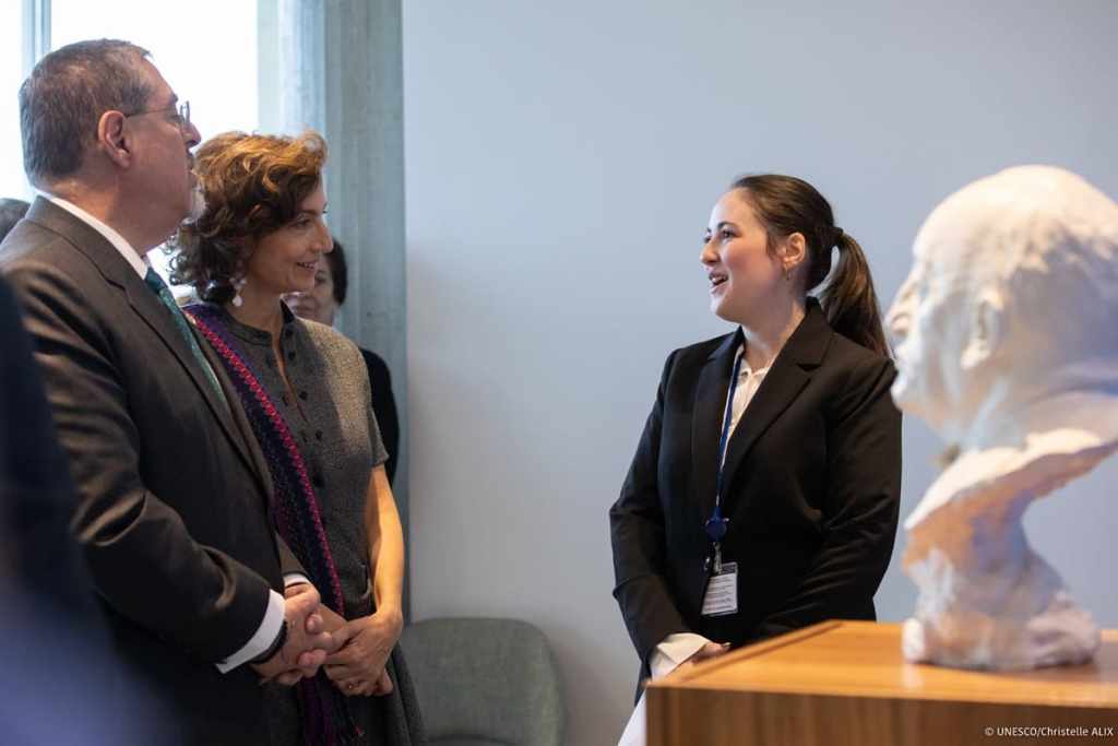 La directora de la Unesco, Audrey Azoulay, agradeció a Arévalo dedicar dedicar su primera visita oficial a un organismo multilateral a la esa institución.Foto: X Audrey Azoulay/La Hora