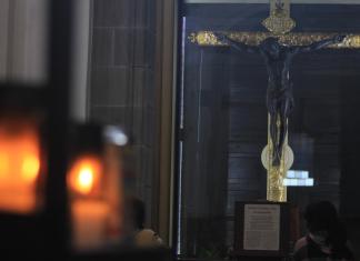 El Cristo Negro de Esquipulas cumple 428 años de estar en la Basílica. (Foto La Hora: José Orozco)