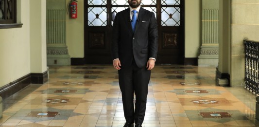 Santiago Palomo encargado de la Comisión Anticorrupción del Gobierno de Bernardo Arévalo. Foto Gobierno de Guatemala