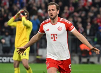 Harry Kane celebra tras anotar el primer gol del Bayern Múnich ante la Lazio en los octavos de final de la Liga de Campeones, el martes 5 de marzo de 2023, en Múnich. (AP Foto/Sven Hoppe/dpa)