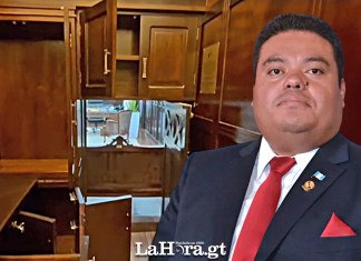 En la foto, el diputado Allan Rodríguez. Diseño: Alejandro Ramírez/La Hora