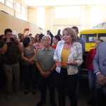 El exdirector de Caminos Álvaro Cuellar, al lado derecho de la ministra de Comunicaciones, Jazmin de la Vega, en una actividad al iniciar su administración. Foto: Facebook del CIV/La Hora
