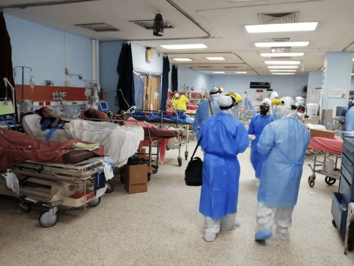El Hospital General San Juan de Dios también atendió a miles de pacientes con covid-19. Foto: PDH/La Hora