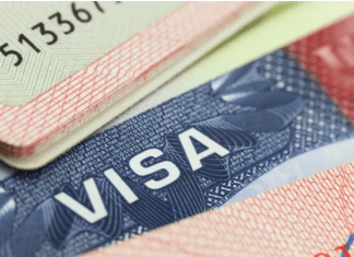 Menores de edad pueden gestionar la Visa de EE.UU. sin entrevista. Foto La Hora / AFP