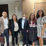 El equipo de abogados de los periodistas y columnistas de elPeriódico tras el fallo a su favor. Créditos: Diego España / La Hora.