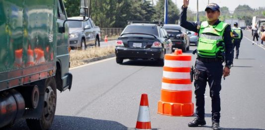 Puesto de control del Departamento de Tránsito de la Policía Nacional Civil (Tránsito-PNC). Foto: Tránsito-PNC