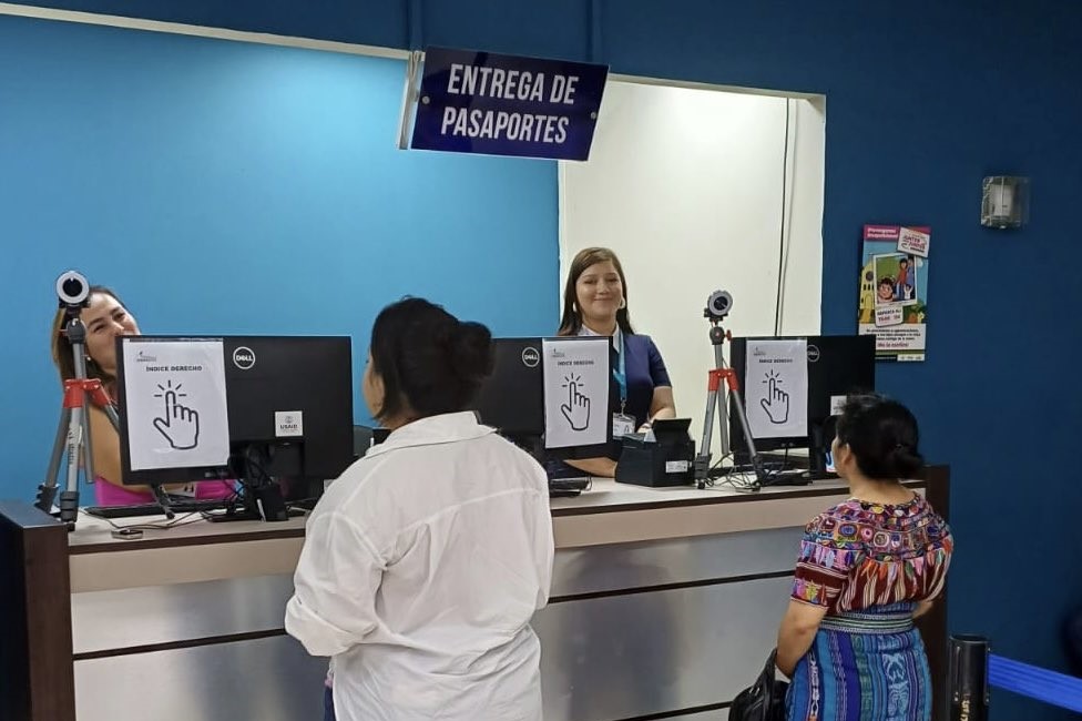 Migración suspende emisión de pasaportes durante Semana Santa 2