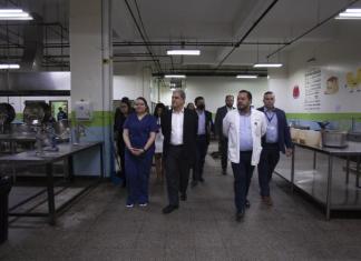 En enero, el ministro de Salud, Oscar Cordon, realizó una supervisión en hospitales. Foto: MSPAS/La Hora