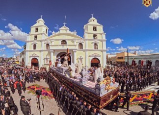 La salida de la procesión de Jesús de los Milagros del Templo de San José está programado a las 6:00. (Foto La Hora: Facebook Templo de San José)