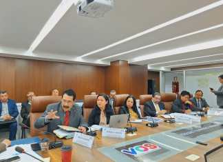 Los viceministros de Finanzas Públicas respondieron cuestionamientos sobre la ampliación presupuestaria que pedirá el Gobierno a los diputados. Foto: La Hora