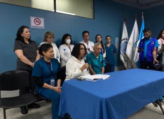 Crisis en el San Juan de Dios: médicos urgen a las autoridades medicamentos e insumos Conferencia de médicos del Hospital San Juan de Dios. Foto: José Orozco/La Hora