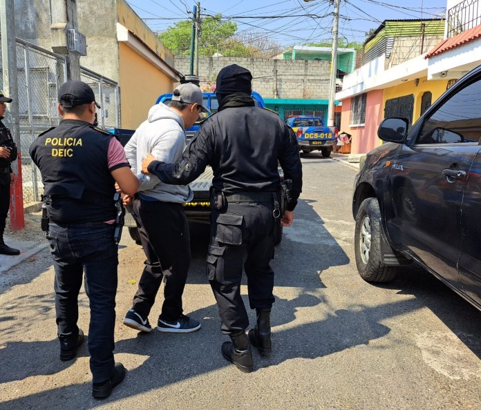 Villa Nueva contará con 40 agentes de la PNC para mejorar la seguridad del lugar. (Foto La Hora: Cortesía PNC)