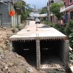 A la constructora 4 Carriles, ya se le pagó cerca de Q25 millones, pero la obra sigue inconclusa. Foto: La Hora / Fabricio Alonzo.