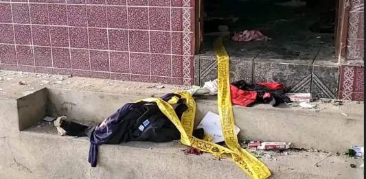 Pobladores de San Andrés Itzapa, Chimaltenango, destruyeron la Subestación de la Policía Nacional Civil (PNC) de la localidad, como muestra de rechazo ante un caso de supuesta ejecución extrajudicial y desaparición forzada de dos hombres. Foto: Facebook PNC