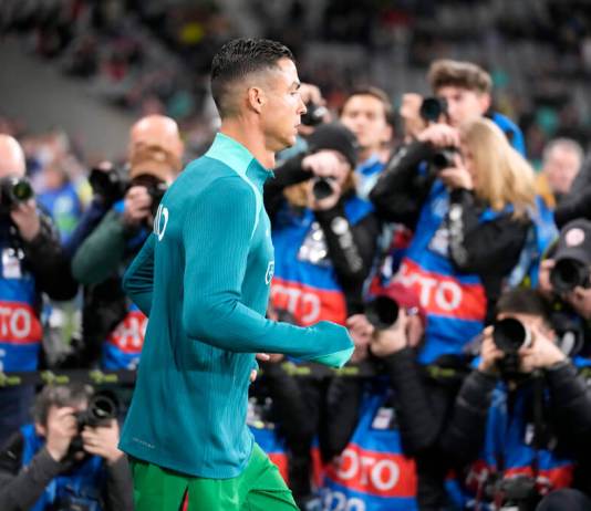 Cristiano Ronaldo previo al partido amistoso contra Eslovenia, el martes 26 de marzo de 2024. (AP Foto/Darko Bandic)