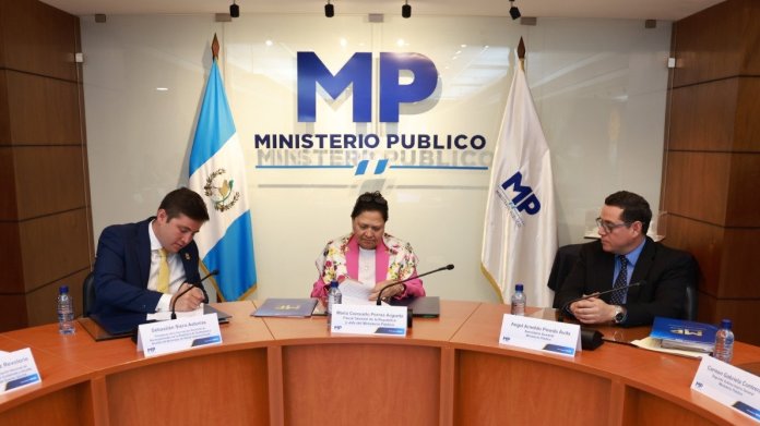 El convenio establece que la cooperación entre municipalidades y el Ministerio Público hará más accesible los procesos de justicia. 