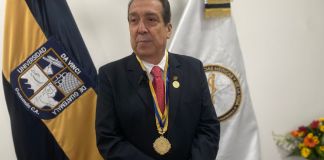 Guillermo Chávez Meza doctor medico universidad da vinci decano facultad de medicina