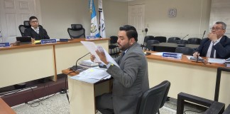 El fiscal Eduardo Pantaleón, durante la última audiencia del juicio oral y público en la que fue absuelto. Foto: La Hora / José Orozco.