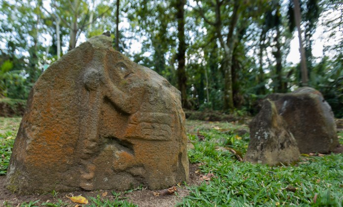 El parque data del año 800 antes de Cristo y cuenta con 392 esculturas mayas. Foto La Hora / Ministerio de Cultura