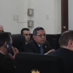 El jefe de la SAT, Marco Livio Díaz (centro) considera de necesaria la iniciativa de ley que crea un impuesto para productores y comercializadores. Foto: José Orozco