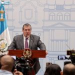 El presidente Bernardo Arévalo informó que analizan la posibilidad de hacer una consulta popular para lograr la destitución de la fiscal general Consuelo Porras. Foto: AGN/La Hora