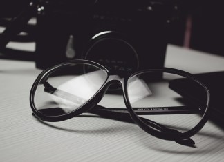 Las gafas tienen que ser lavadas por lo menos una vez al día. (Foto La Hora: Studio_Iris en Pixabay)