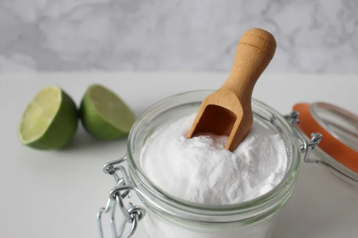 El bicarbonato de sodio tiene múltiples beneficios que te ayudaran en casa. (Foto La Hora: Monfocus en Pixabay)